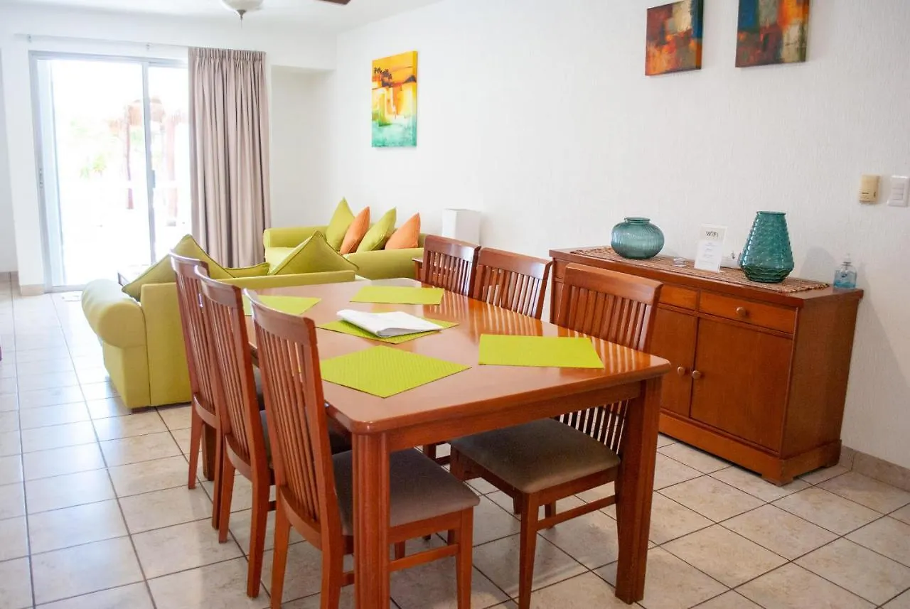 Akumal Tanik Apartment