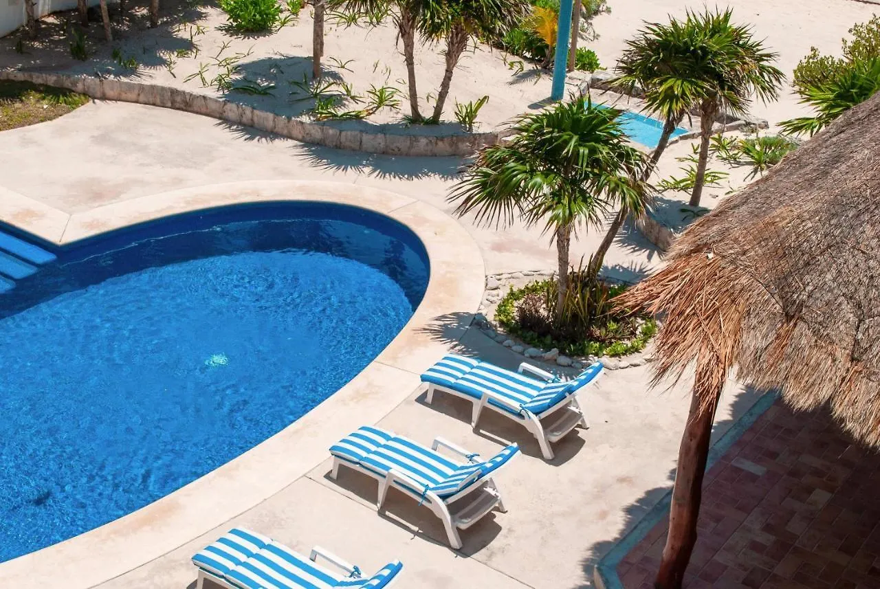 Akumal Tanik Apartment