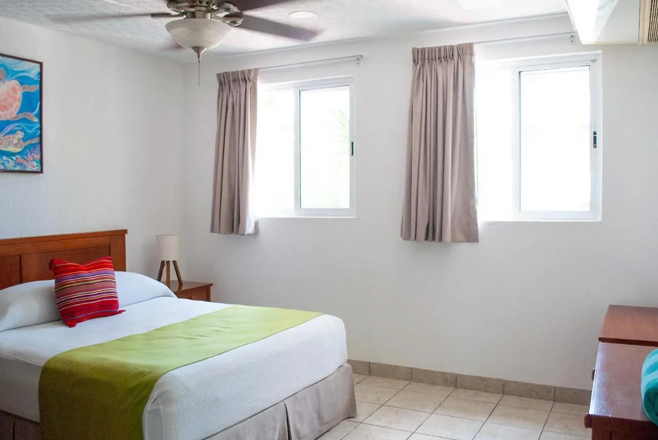 Akumal Tanik Apartment